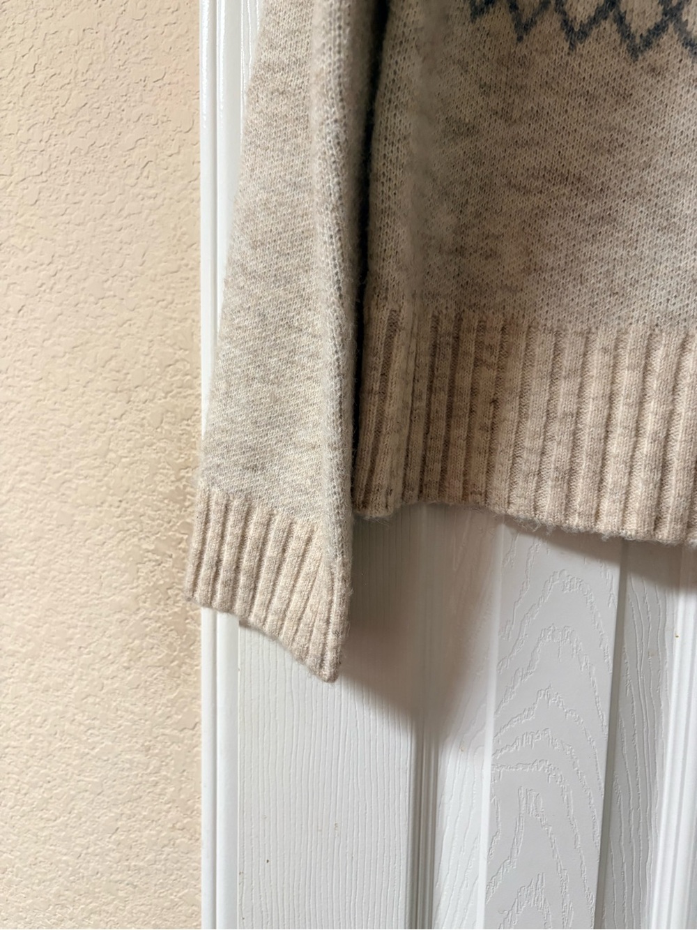 Marled Fair Isle Wool Blend Mock Turtleneck Sweater Cream, blue & tan. Medium - Picture 6 of 14